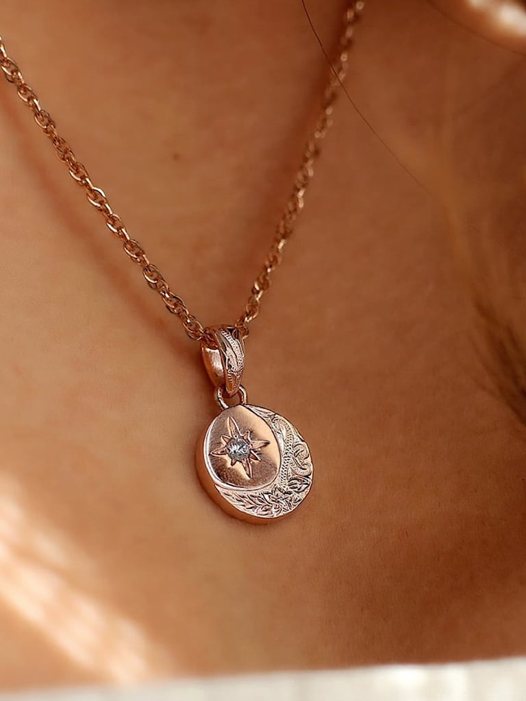 累計1000個以上完売】【数量限定】ラウンド・TSUKI チャーム《名入れ