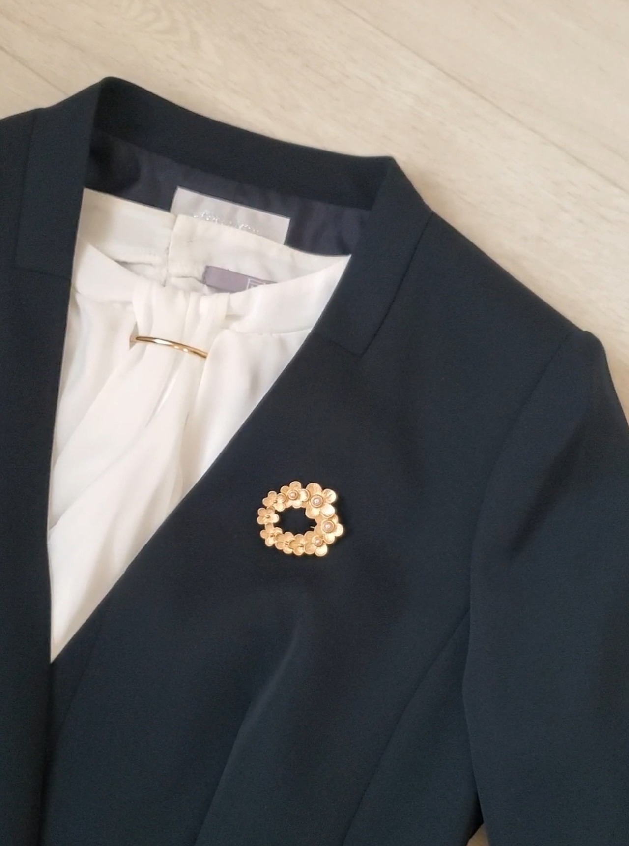 花びらパールブローチ♡