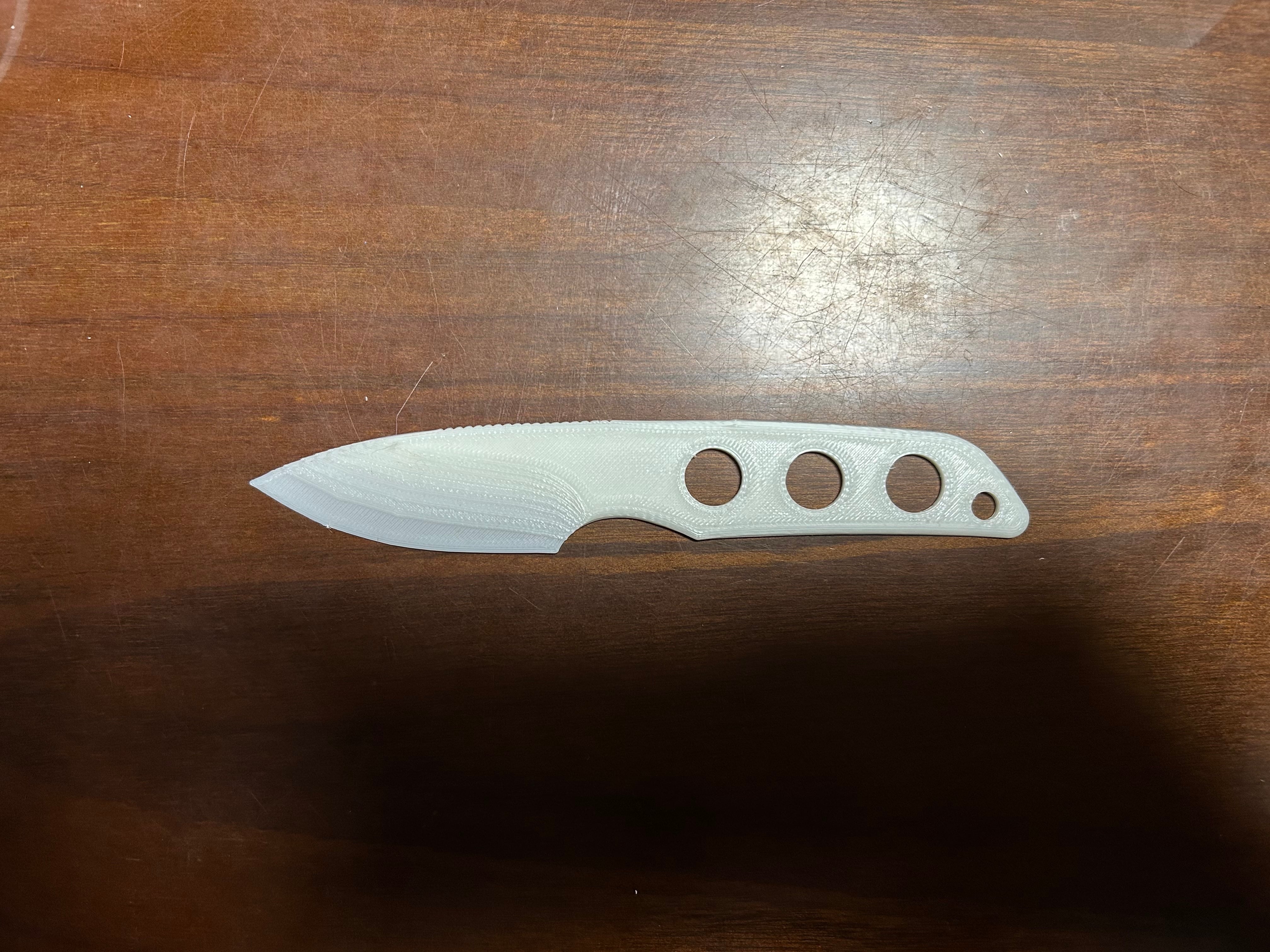 makkariknives