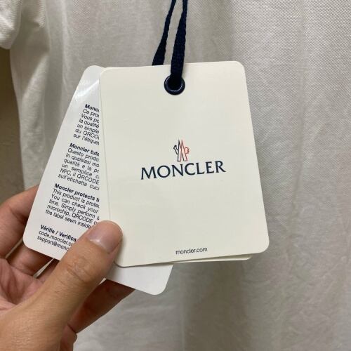 MONCLER モンクレール 20SS ポロシャツ F10918A70900 タグ付き美品