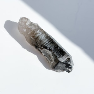 バイーア産ブラックファントムレムリアンクォーツ原石33◇Black Phantom Lemurian Quartz◇ 天然石・鉱物・パワーストーン