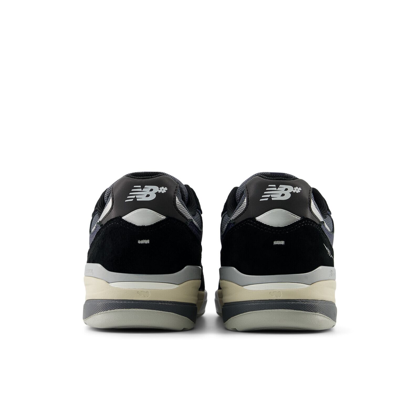 NEW BALANCE NUMERIC / Andrew Reynolds 933(UN933BNT) - BLACK with