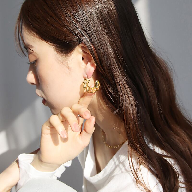 ネコポス便】ピアス アクリルカラーツイストピアス クリアカラー