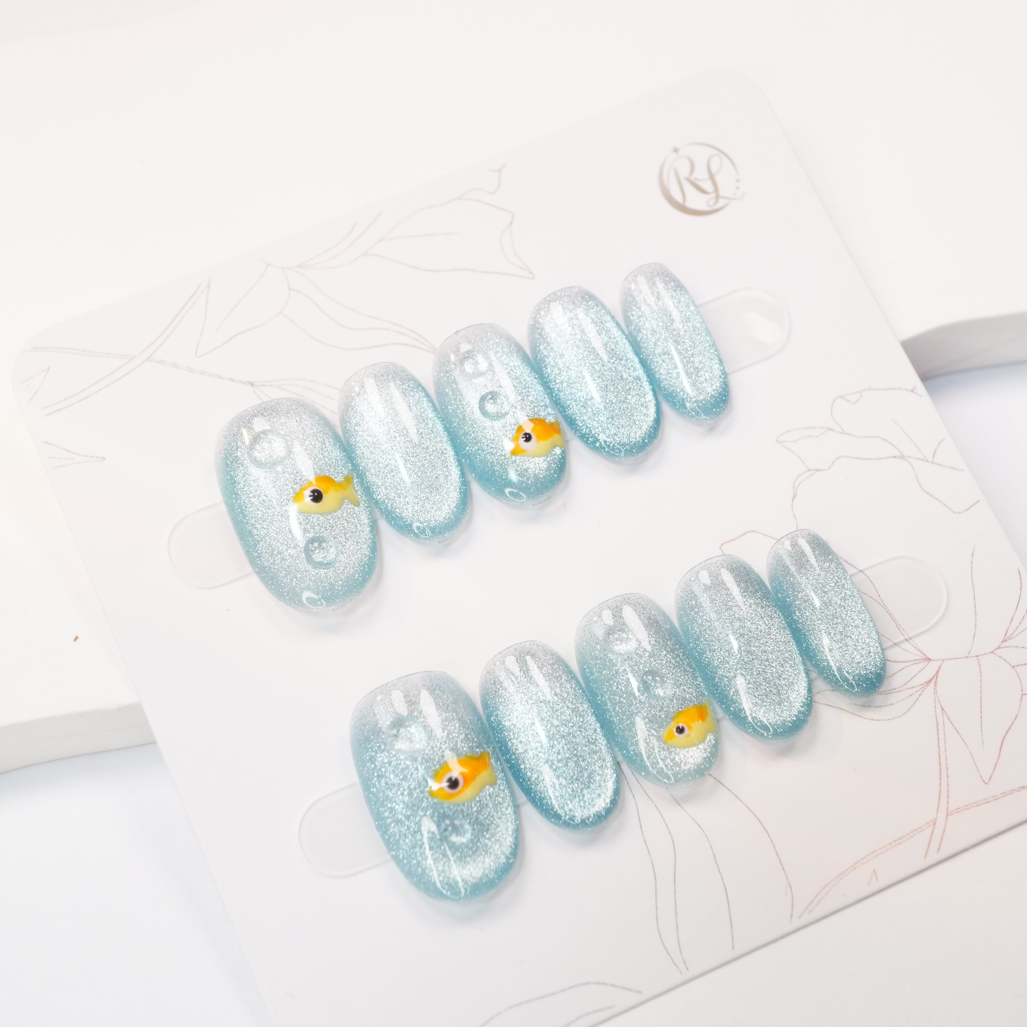 #424 ニモぉ〜/XY003 繰り返し使えるネイルチップ