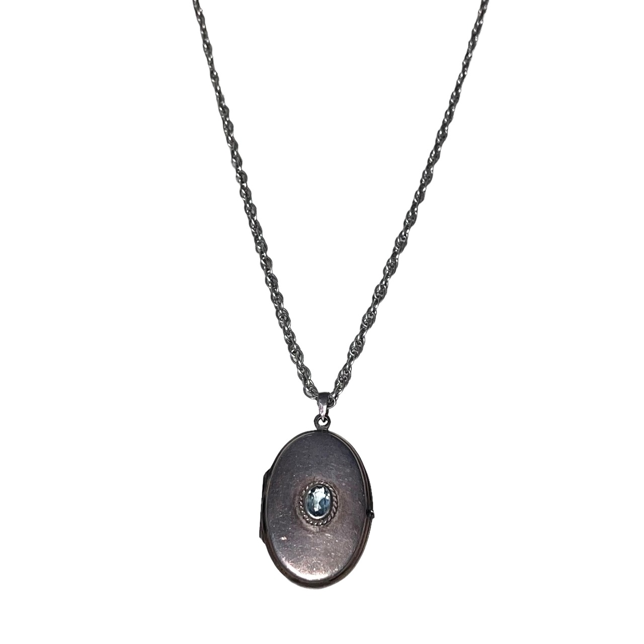 vintage silver rocket pendant necklace set with rhinestone