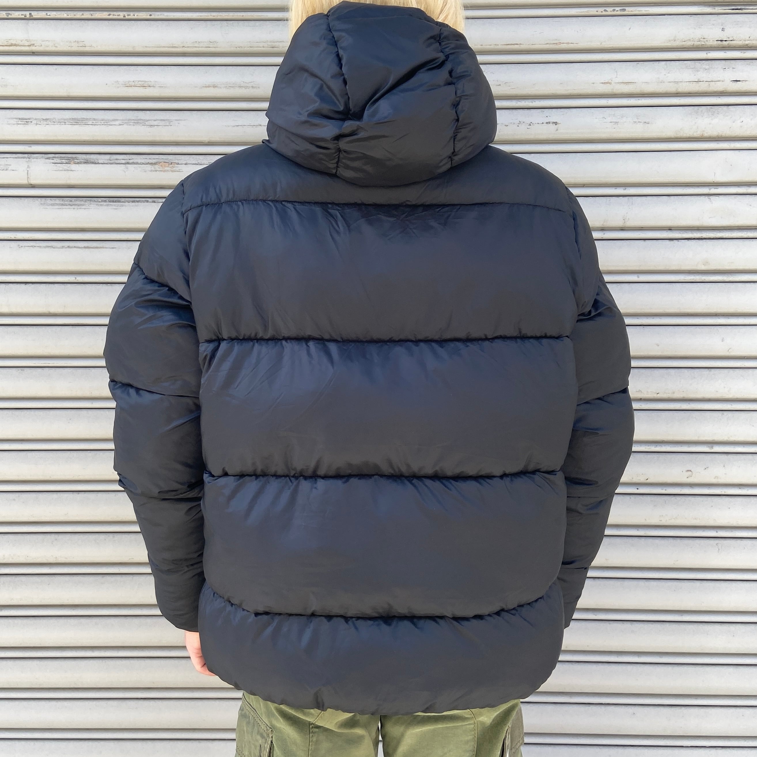 【新品】NIKE オーバーサイズド コーデュロイ パファー ダウンジャケット 新品 Mサイズ ナイキ NIKE ウィメンズ Therma-FIT オーバーサイズド