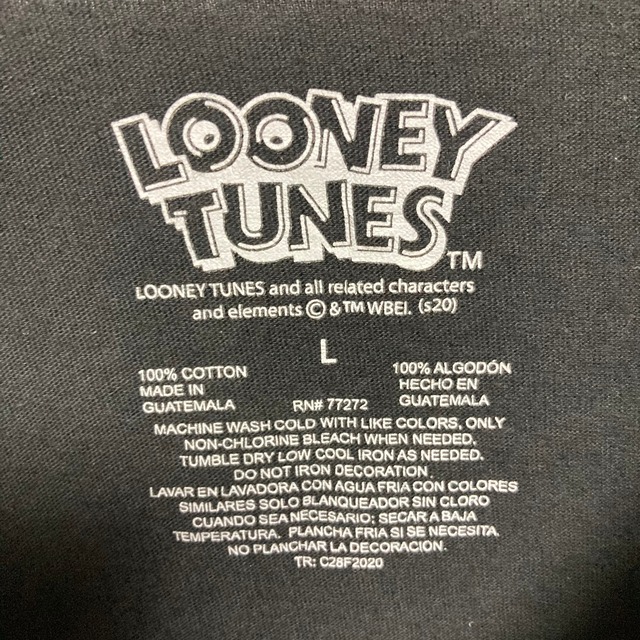 LOONEY TUNES】L/S Tee L USA規格 ロンT スリーブプリント ワーナーブラザーズ キャラクター キャラクターT ゆるだぼ  アメリカ 古着 | Fuzzy Fuzzy