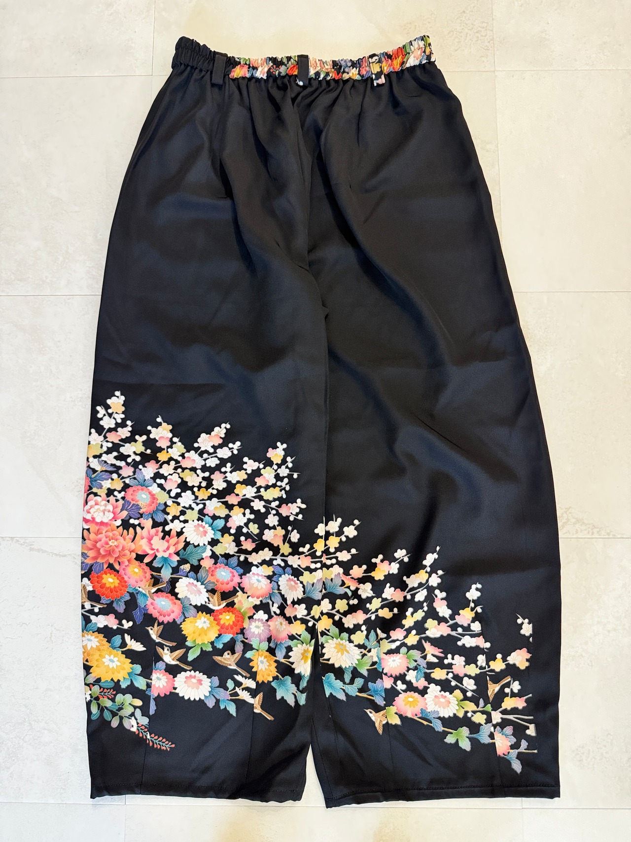 Black pants 672