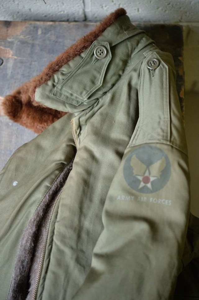 MINT CONDITION  Vintage B-10 Flight jacket 1944 "DANN CLOTHING CO."