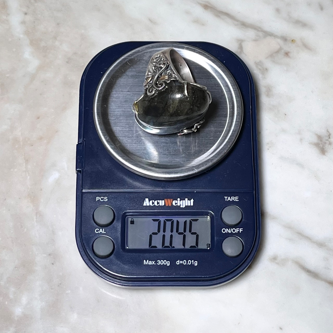 vintage heavy gauge labradorite silver ring