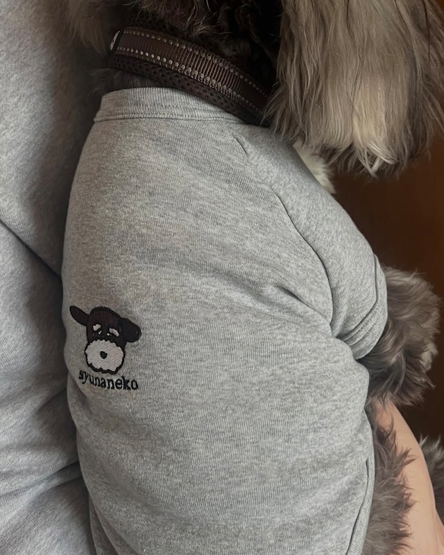 neko dog Tshirts / gray