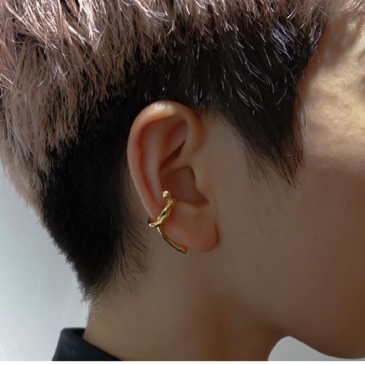 Twisted Design Ear Cuff 【gold/Silver】 T3415