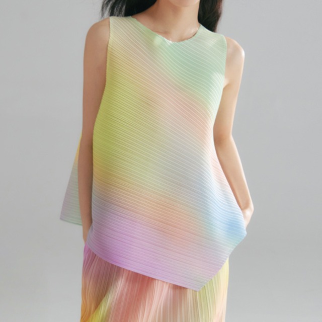 dreaming rainbow gradient pleated tops 1044