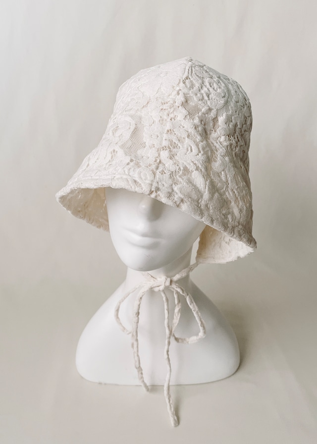 NUA BONNET / WHITE