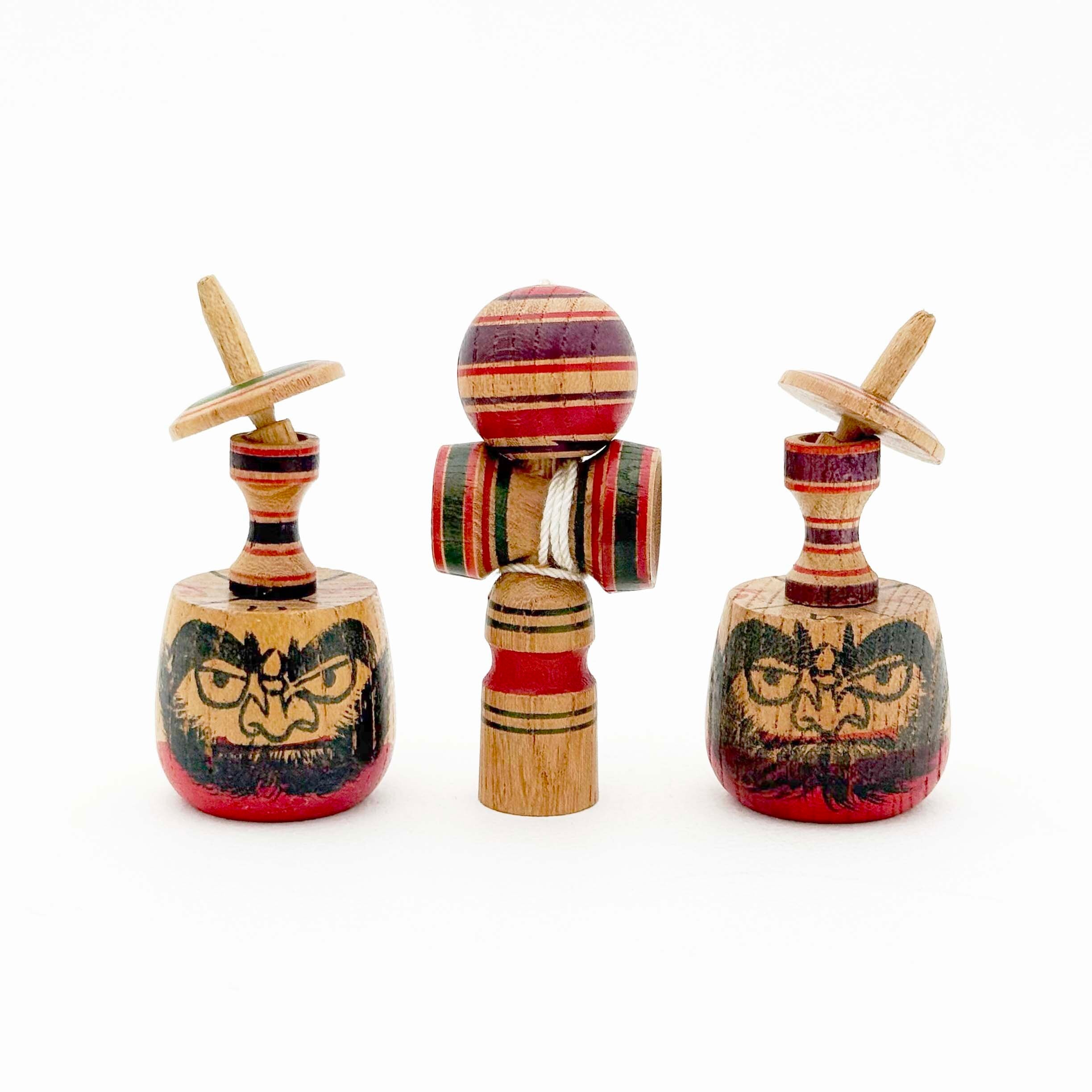 大山のミニチュア木地玩具3点セット（ヴィンテージ）