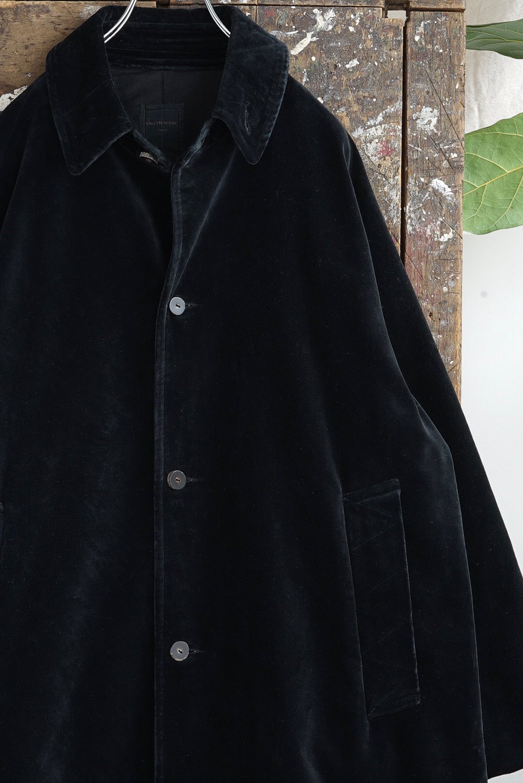 CHEZ VIDALENC - COAT BOBI VELVET (BLACK) | Brownie