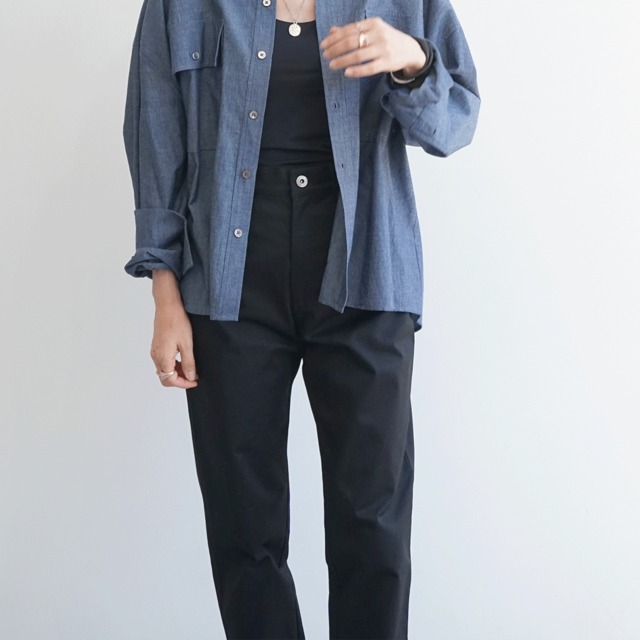 ストレッチストレートパンツ