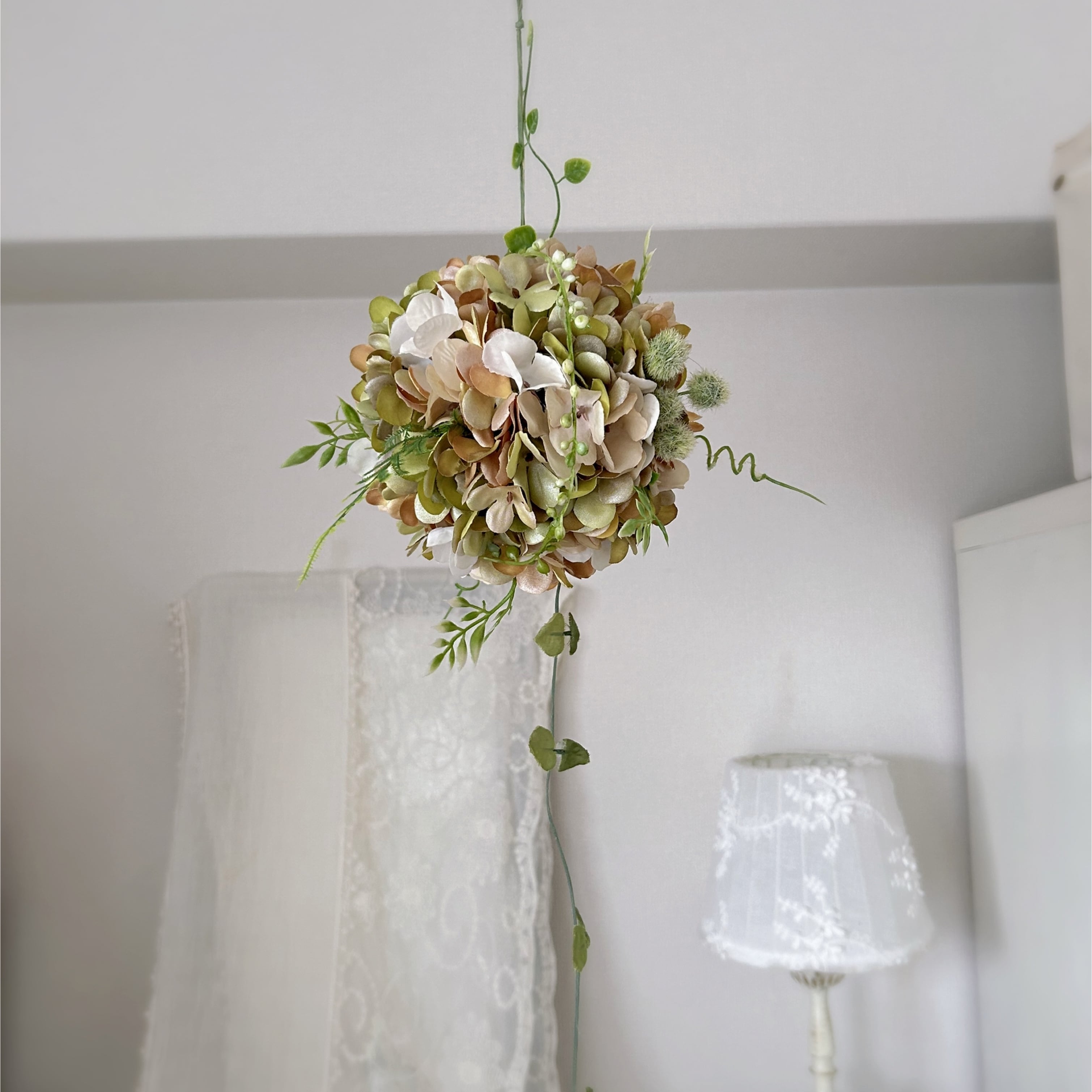 秋色紫陽花とルナリアのフライングボール☆フラワーボール☆紫陽花 
