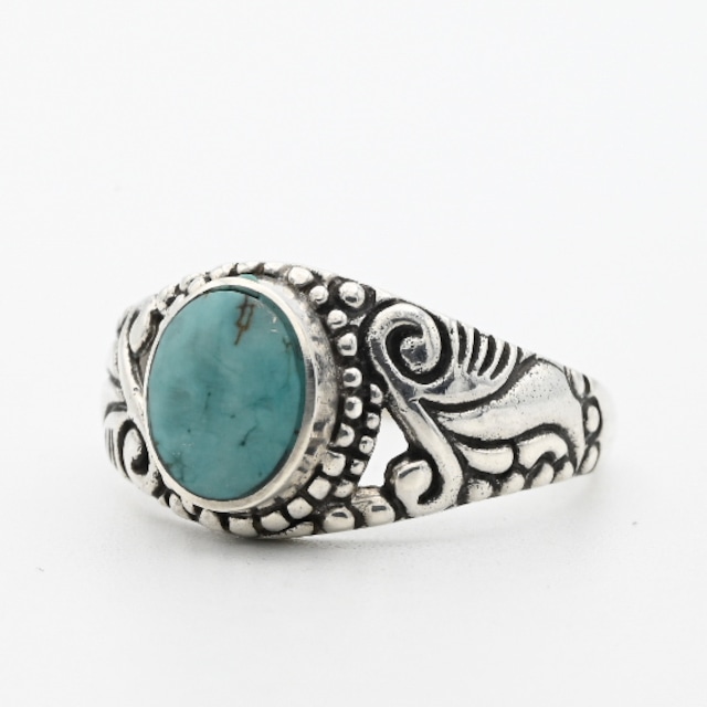 Rounded Turquoise Top Oriental Design Ring #20.5 / Denmark