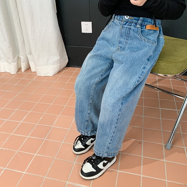 【80-150】秋レザーパッチ付きワイドデニムパンツ キッズ 男女兼用