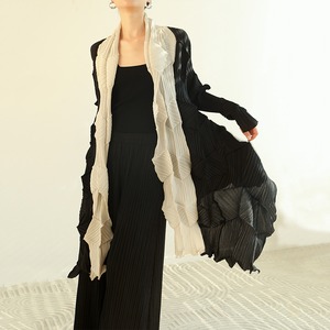 Irregular Pleated Outer / イレギュラー プリーツ アウター