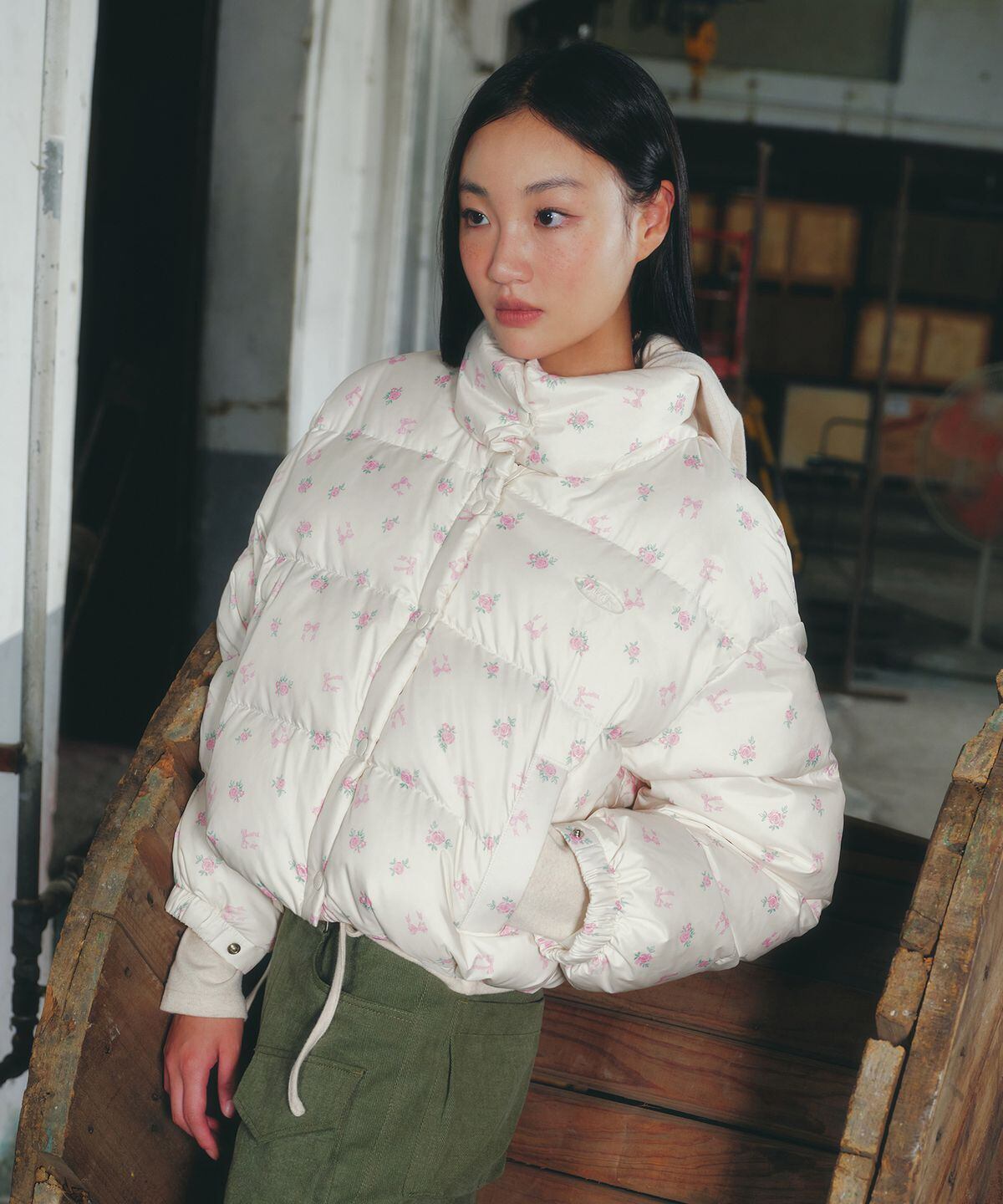 ☆Red Velvet ウェンディ 着用！！【lalafox】FLOWER PRINT CROPPED