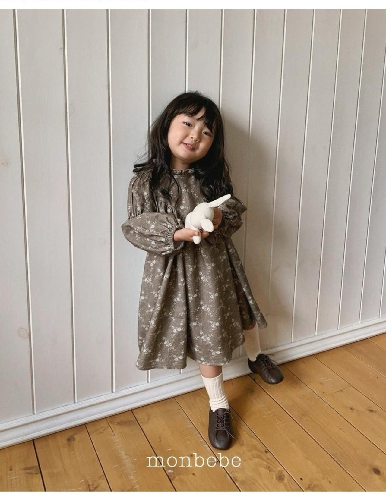 韓国子供服 / 26winter / monbebe / オータムフラワーワンピース / キッズ *S~XL*