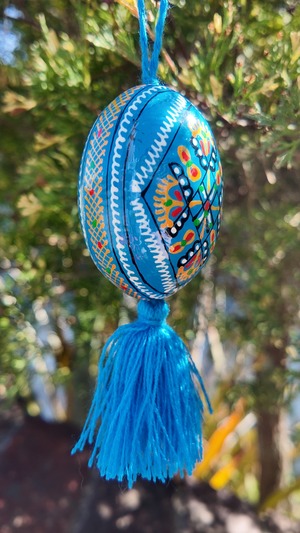 装飾用木製プィサンカ現代的なフツル様式（イースターエッグ）　