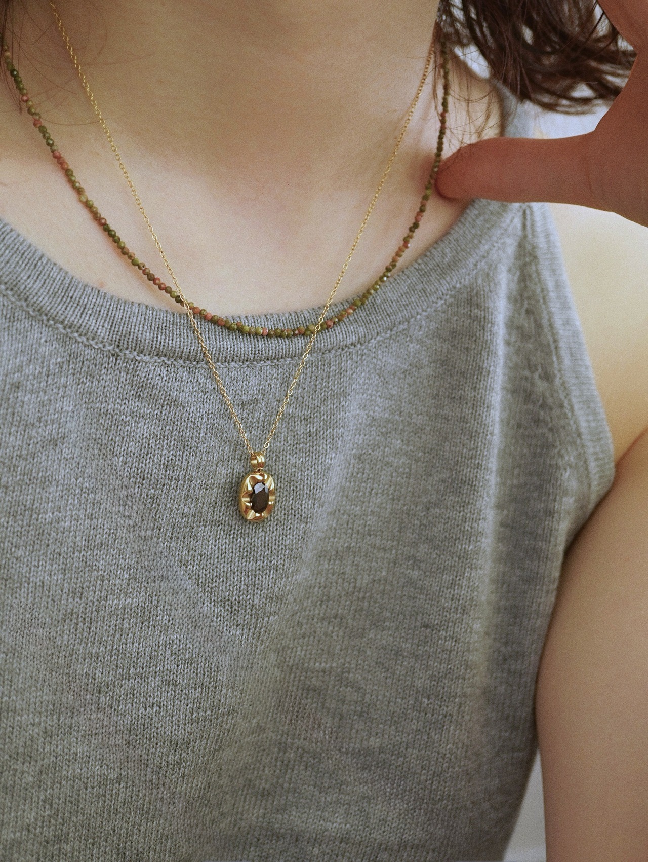 LERA NECKLACE