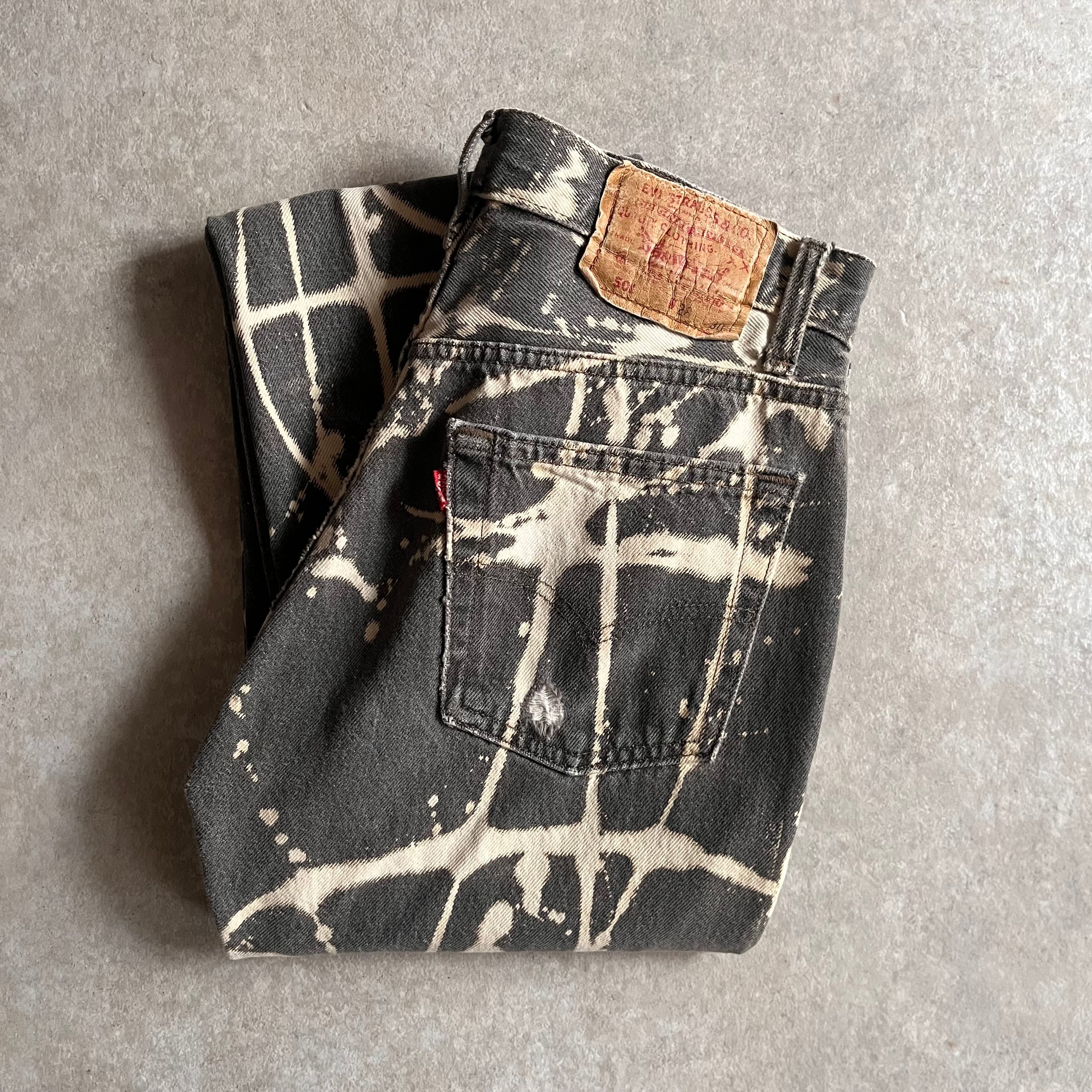 1990s Levi's 501 Yarn‐Dyed Black Bleach Denim Pants W28L30 Made in USA G608