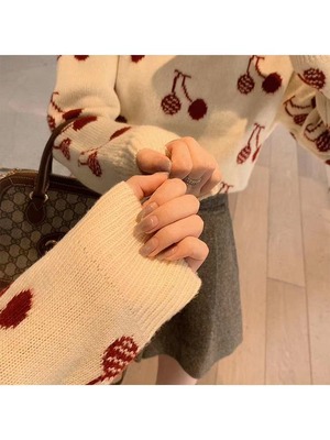 さくらんぼニット