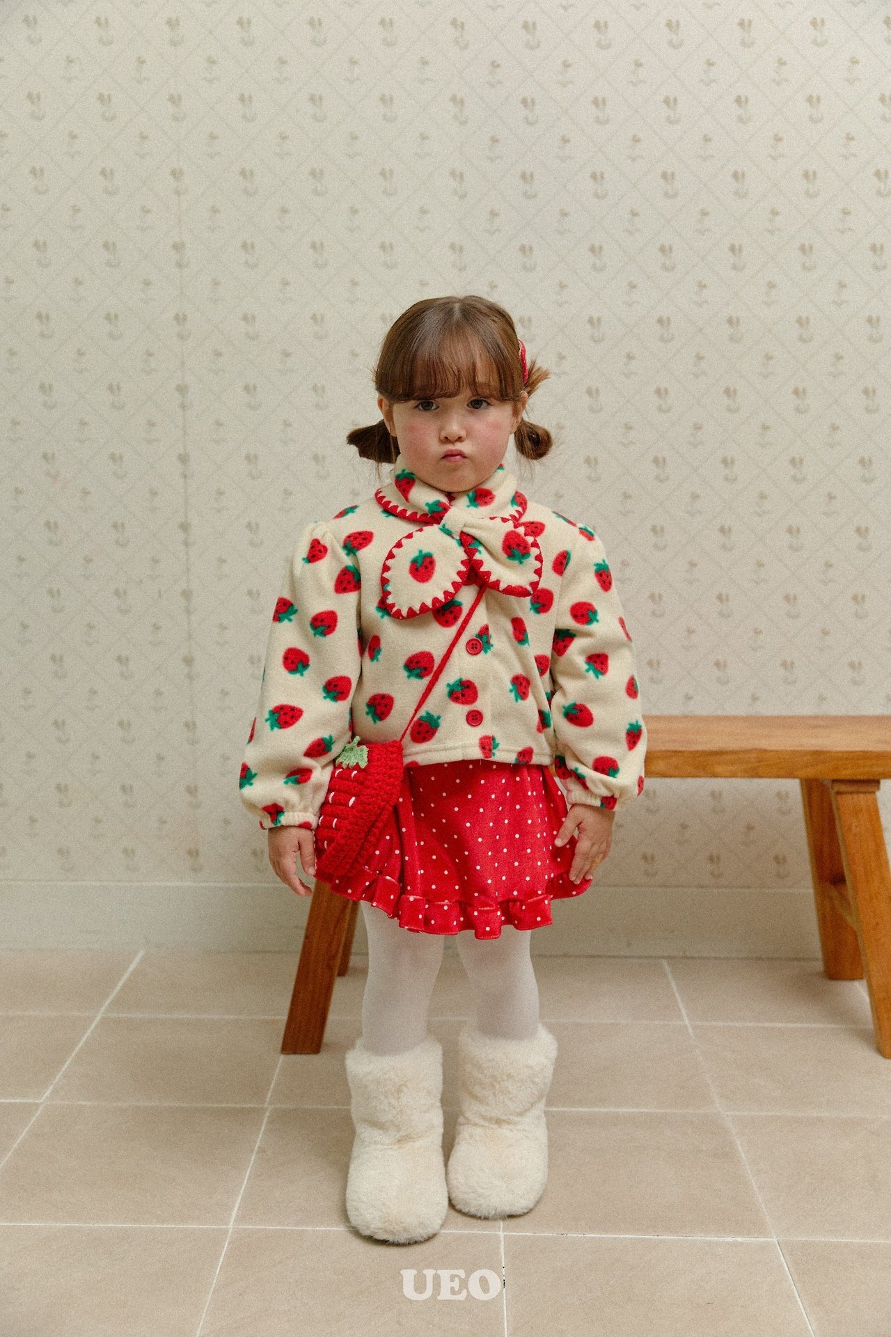 UEO［取寄］cream berry fleece jumper 26winter