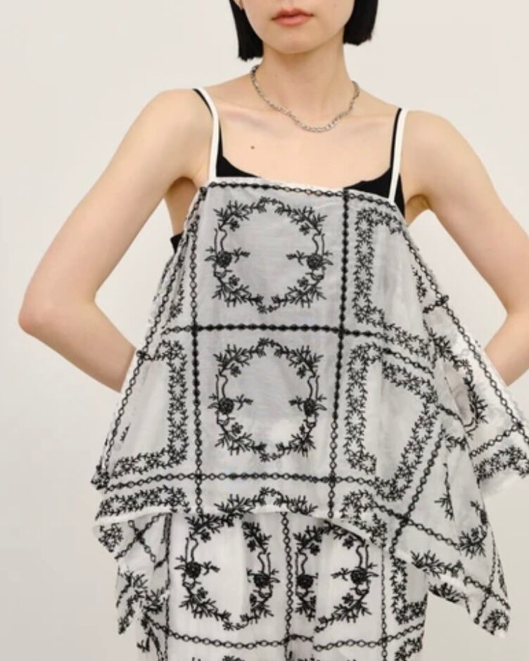 vintageハンカチパッチワークトップス キャミソール ジャンティーク ロキエ 30%OFF!!【即納】Lady's パッチワーク刺繍 ランダムヘム キャミソール
