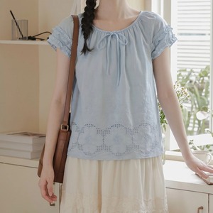 2色／フラワーカットワーク刺繍ブラウス ・11654