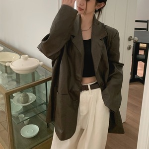 ジャケット アウター 送料無料 レディース フェイクレザー 2色 大人可愛い かわいい きれいめ 大人女子 エレガント 無地 春 秋 冬 ガーリー 10代 20代 30代 大人 学生 韓国系 お出かけ 外出 きれいめカジュアル 着回し ファッション デート コーディネート 重ね着 休日 特別な日 お祝い 記念日 メンズウケ カジュアル 革ジャン 普段着 春コーデ 秋コーデ 冬コーデ おしゃれ シンプル スタイル ゆったり 細見せ 長袖 オフィスカジュアル オフィス ワンポイント ママコーデ