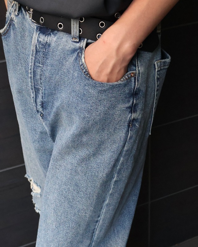 damage straight denim pants