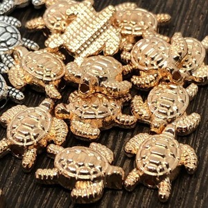 【2個】ホヌメタルビーズ/亀/カメ/スペーサー