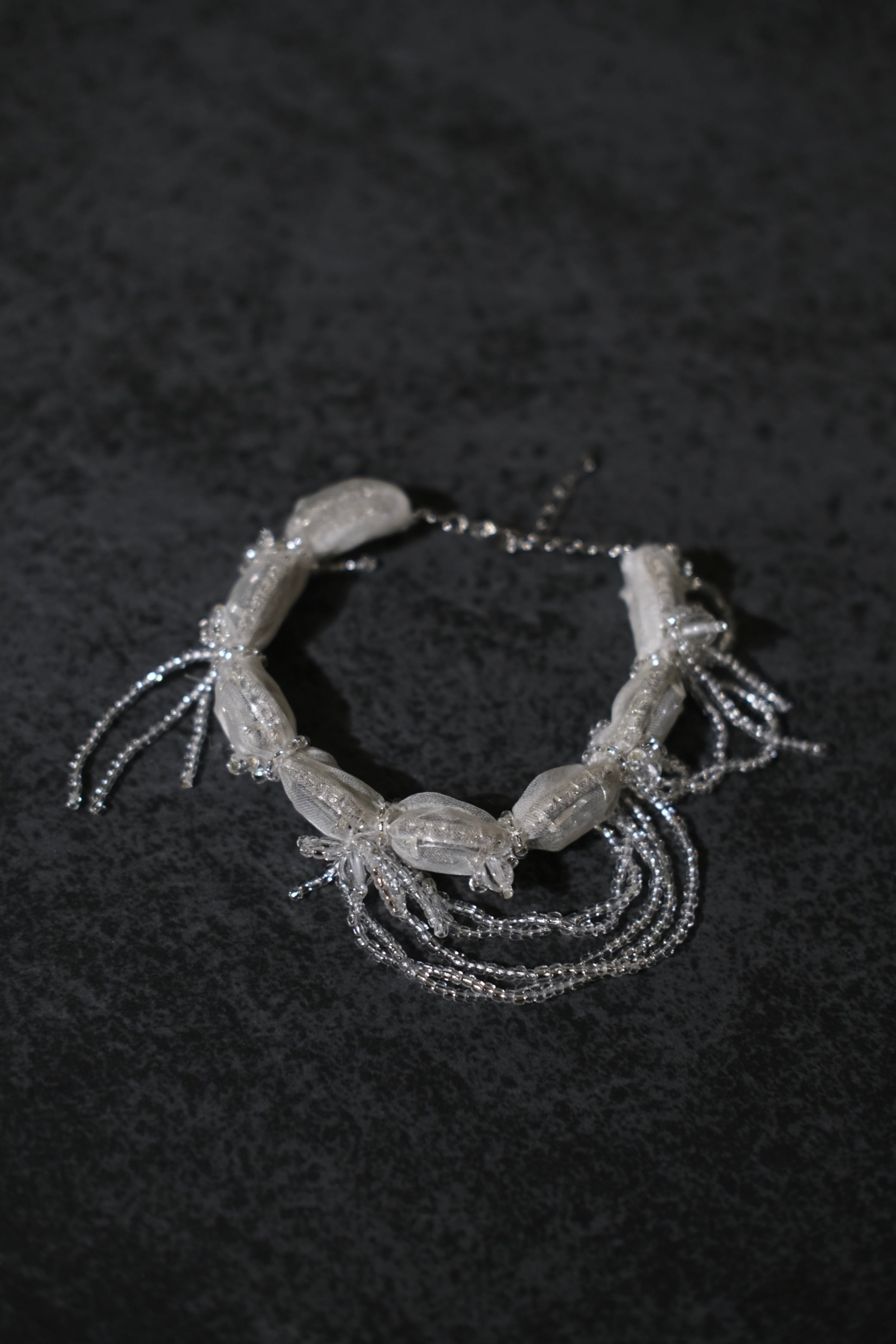 Tanaka Daisuke】cloaked rhinestone bracelet | loop