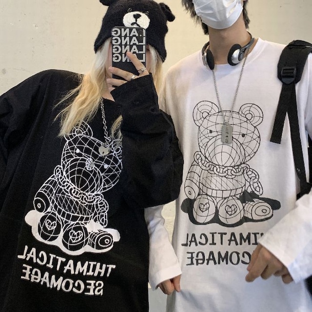 ユニセックス Tシャツ 長袖 ラインベアープリント クマちゃん ラウンドネック オーバーサイズ トップス 大きめ カジュアル ストリートファッション / Hand drawn line bear print retro loose T-shirt (DTC-653486439224)