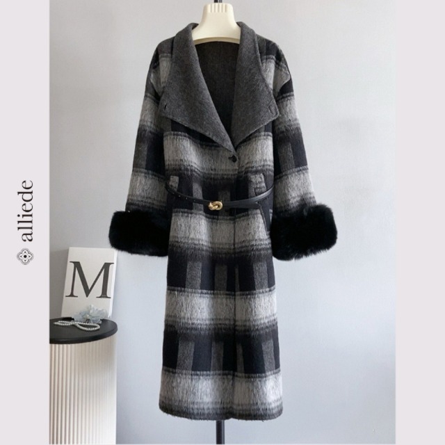 フォックスカフチェックロングコート　A3363