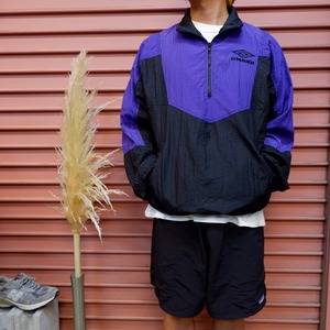 90s UMBRO NYLON JACKET