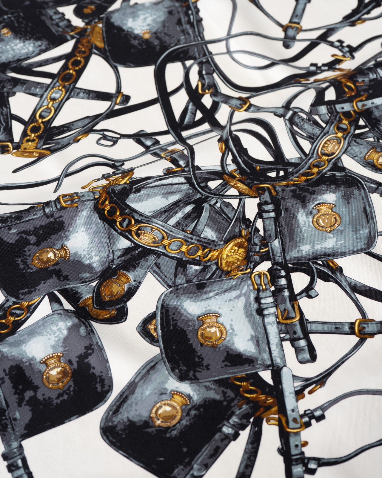 〈Hermès〉Carres 90 Scarf BRIDES REBELLES