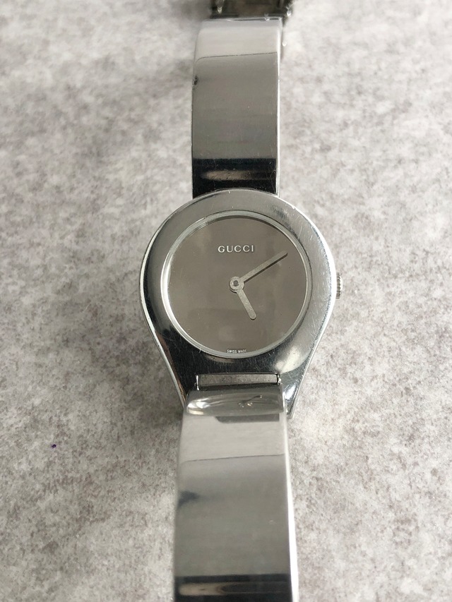 GUCCI グッチ 腕時計 シルバー ベルトモチーフ ステンレススチール 6700L クウォーツ vintage ヴィンテージ オールド 28ufd2