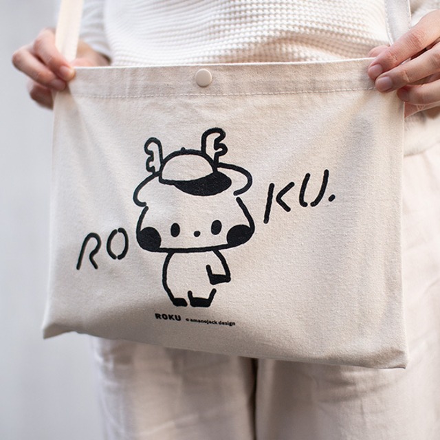 サコッシュ_ROKU