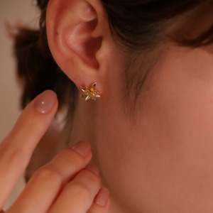 〈BDペア〉K18YGピアス-クリスマス限定特別セット【WEB限定】55358.48323/48313.48321