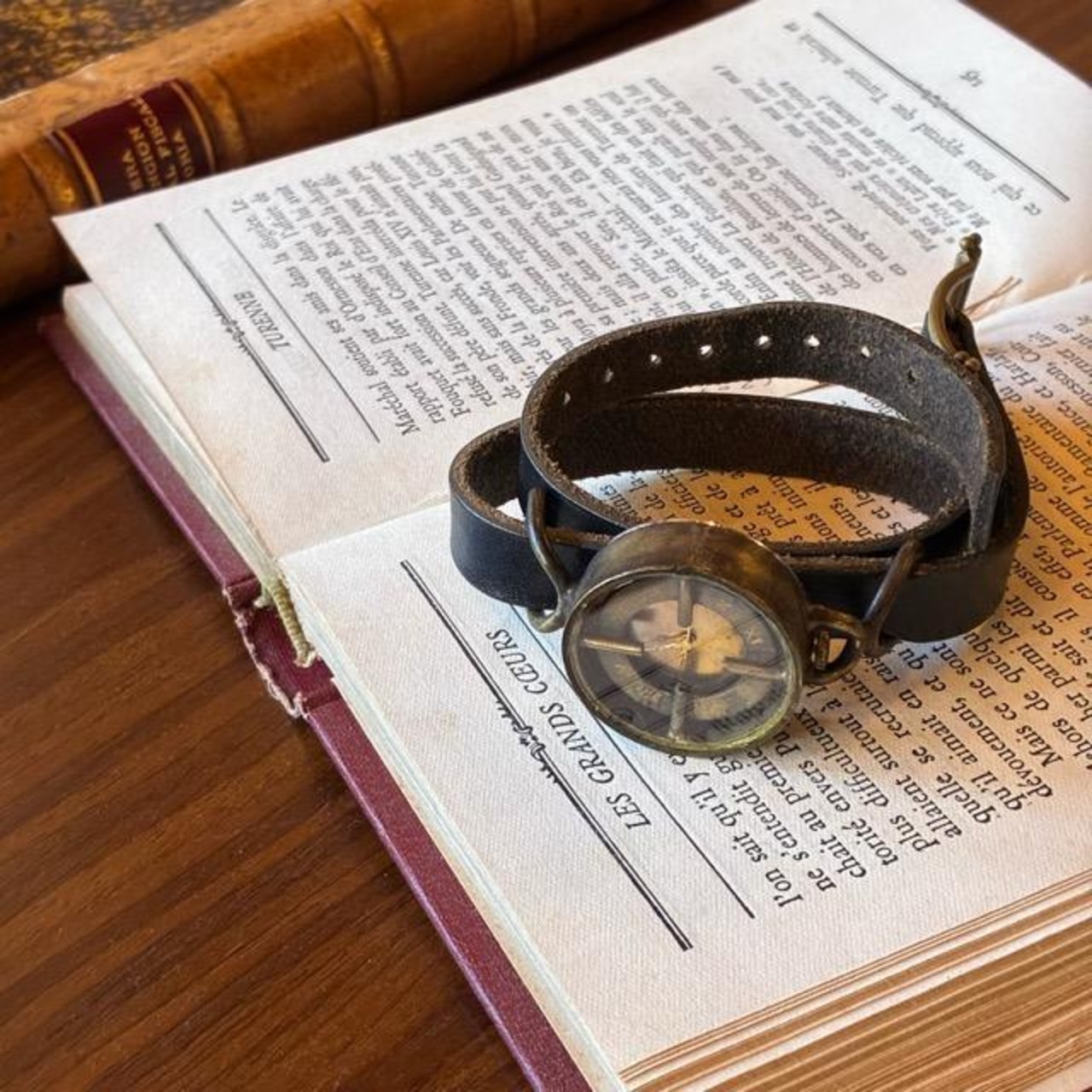 [Made to Order] Brass and Leather Handmade Watch misa no5 BK Made to Order Brass and Leather Handmade Watch Double-Wrap Black Wristwatch Gift