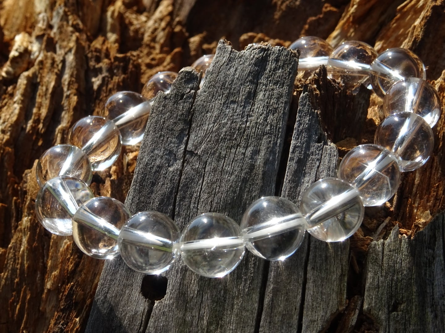 美品 ♡ メデルジュエリー 水晶 ブレスレット メルーの水晶ブレスレット（High Quality,10mm×18） ~Pureness,ひかり