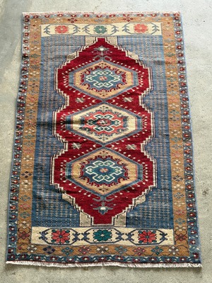 【送料込み】ヴィンテージ トルコラグ アナトリア絨毯 106×173 TRB3978