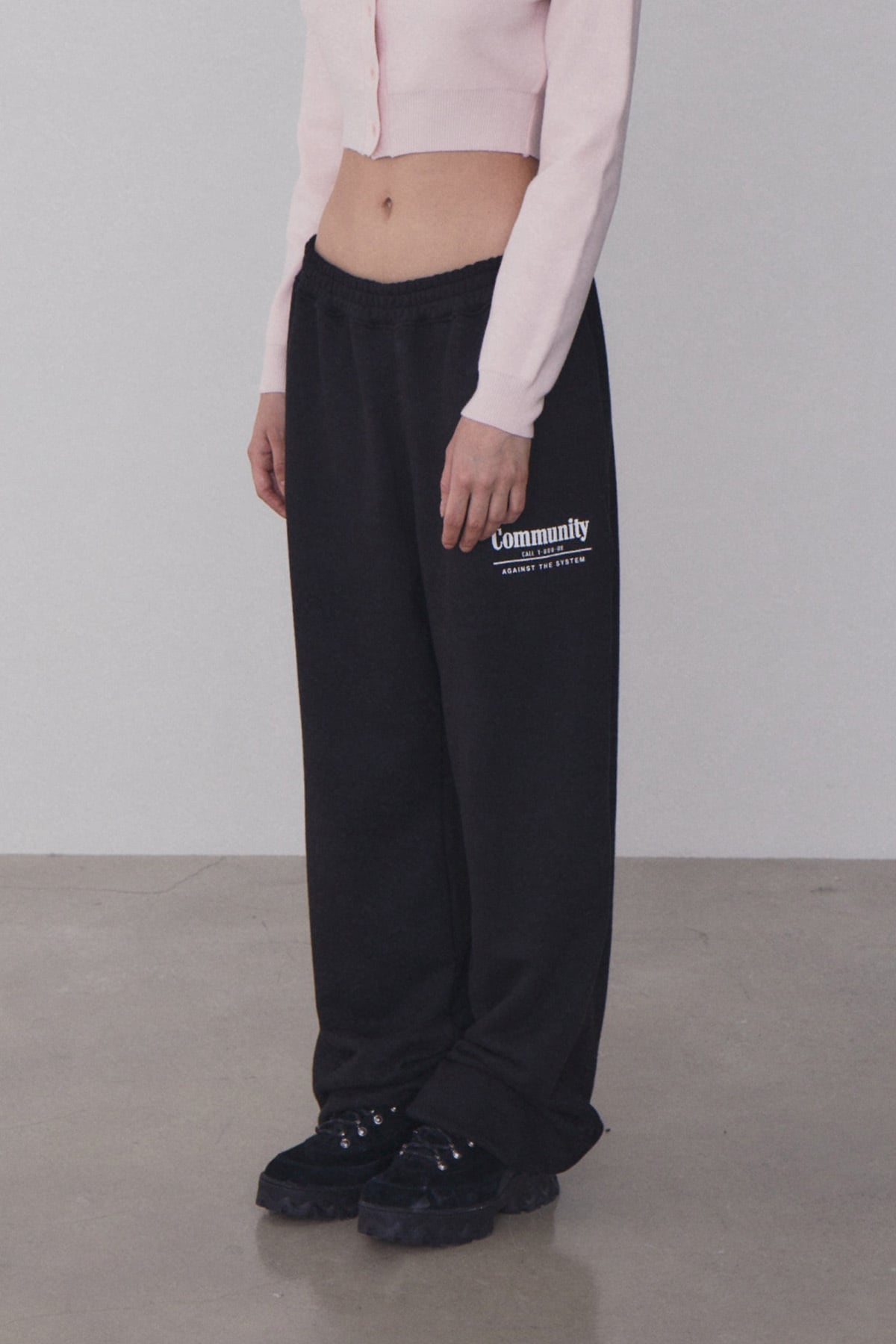 rest & recreation] RR LOGO LOUNGE PANTS - BLACK 正規韓国ブランド
