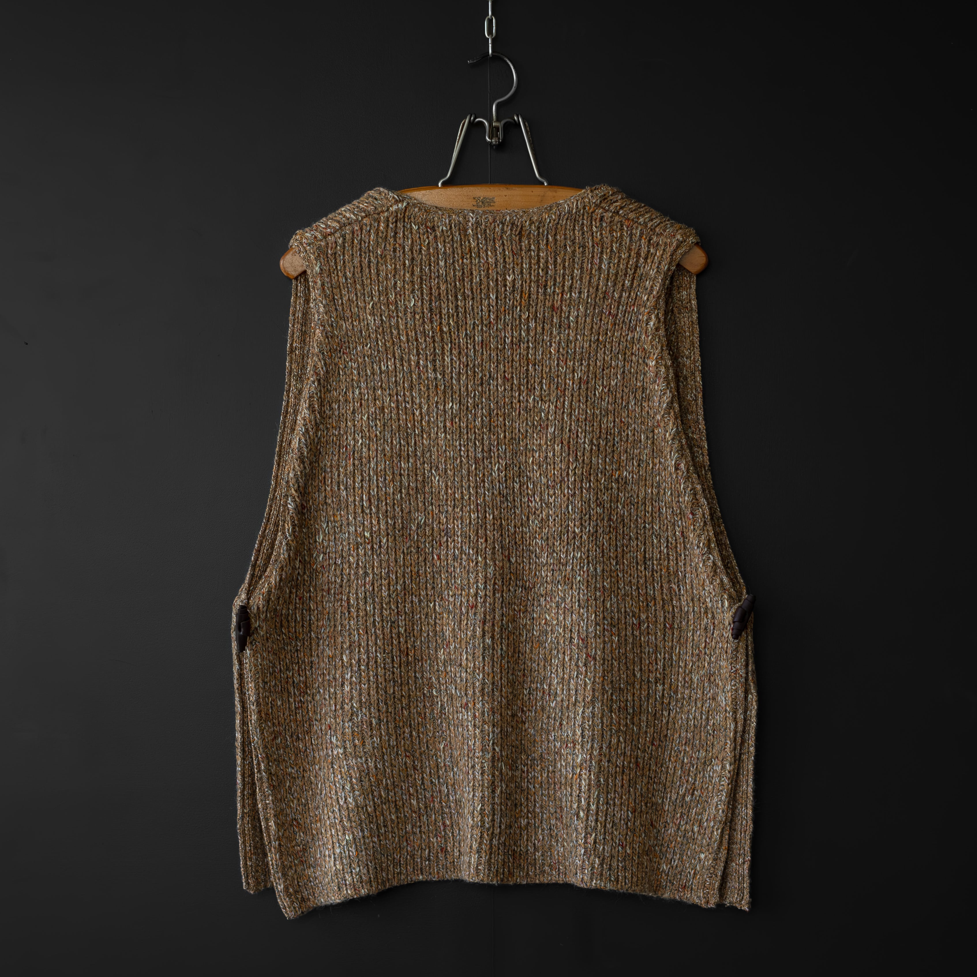 Nasngwam.】 GRAIN VEST (brown) | dros dro